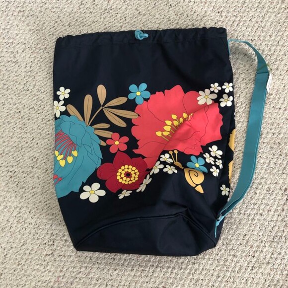 NWT Vera Bradley Happy Snails Lined Laundry Bag with Adjustable Shoulder Strap - Picture 9 of 9